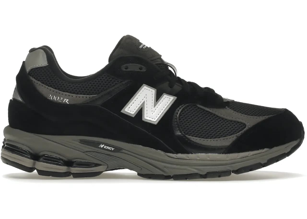 Giày New Balance 2002R 'Black Dark' M2002RR1 Giày New Balance 2002R 'Black Dark' M2002RR1
