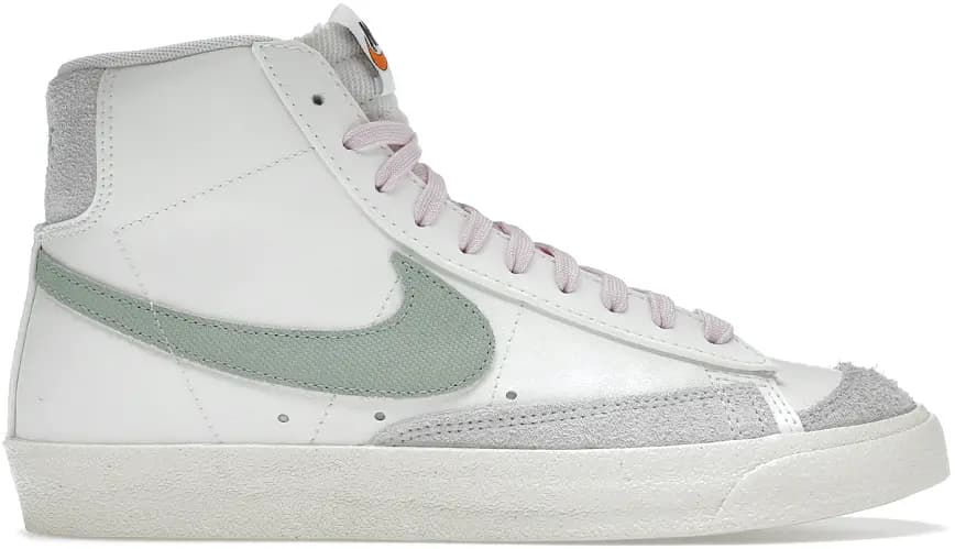 Giày Nike Blazer Mid 77 Premium 'Certified Fresh' DO9787-100 Giày Nike Blazer Mid 77 Premium 'Certified Fresh' DO9787-100