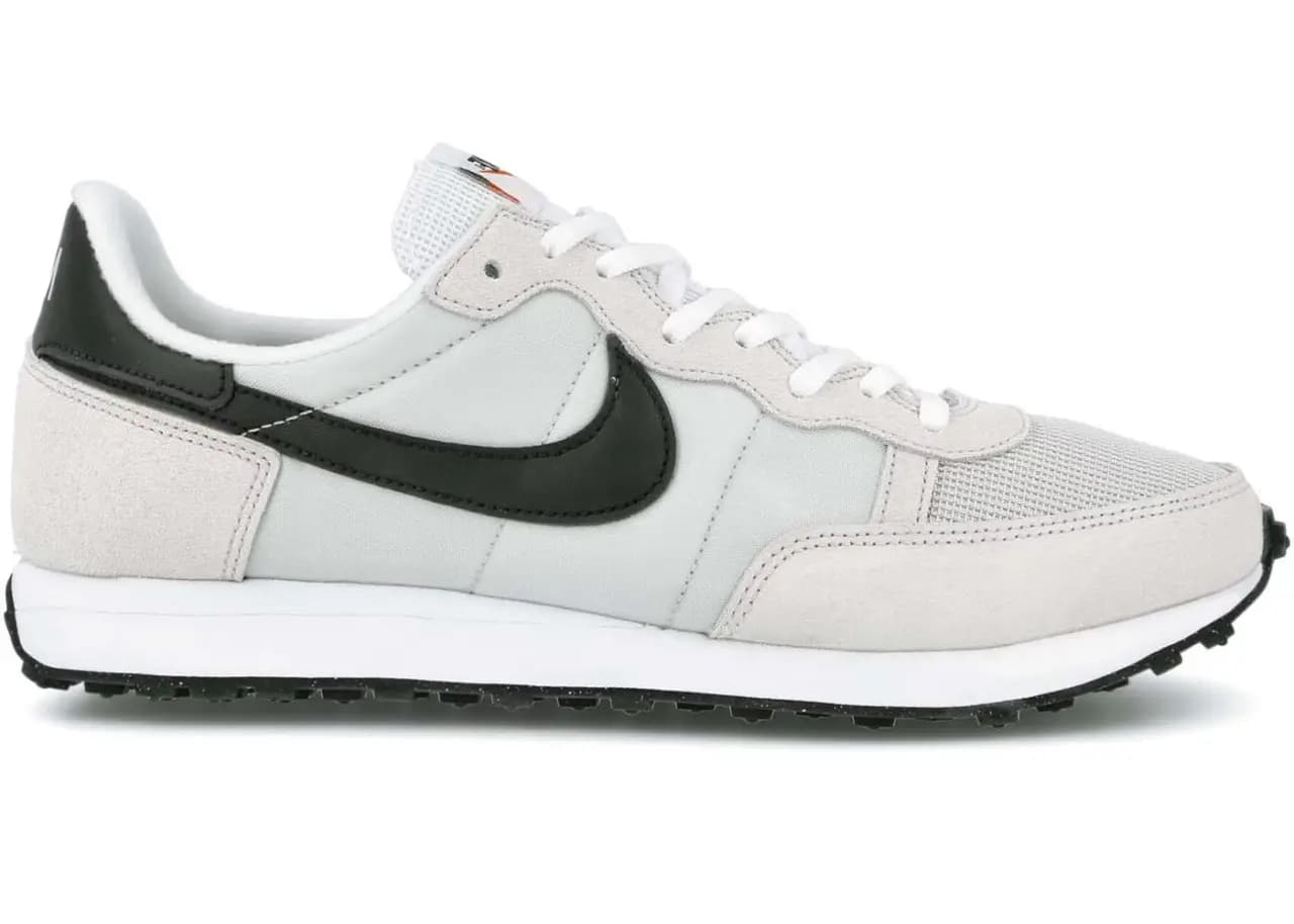 Giày Nike Challenger OG 'Light Bone' CW7645-003 Giày Nike Challenger OG 'Light Bone' CW7645-003