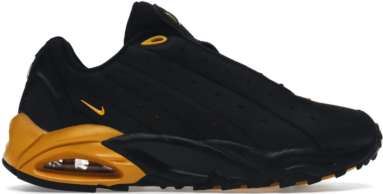 Giày Nike Hot Step Air Terra x NOCTA 'Black University Gold' DH4692-002 Giày Nike Hot Step Air Terra x NOCTA 'Black University Gold' DH4692-002