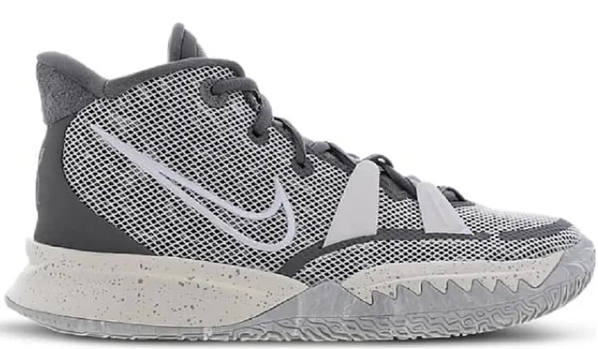 Giày Nike Kyrie 7 'Chip' DB5624-011 Giày Nike Kyrie 7 'Chip' DB5624-011