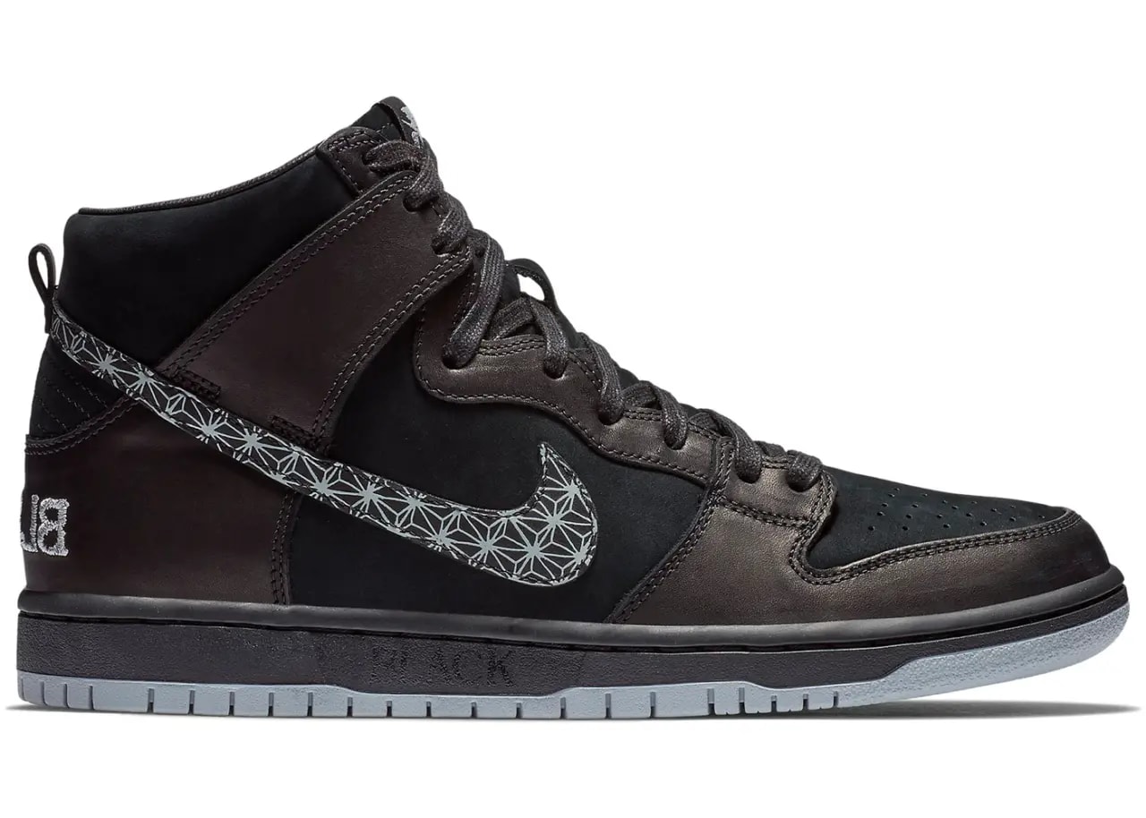 Giày Nike Black Bar x SB Dunk High Pro 'Black' AH9613-002 — kich-thuoc: lien-he-order Giày Nike Black Bar x SB Dunk High Pro 'Black' AH9613-002 — kich-thuoc: lien-he-order