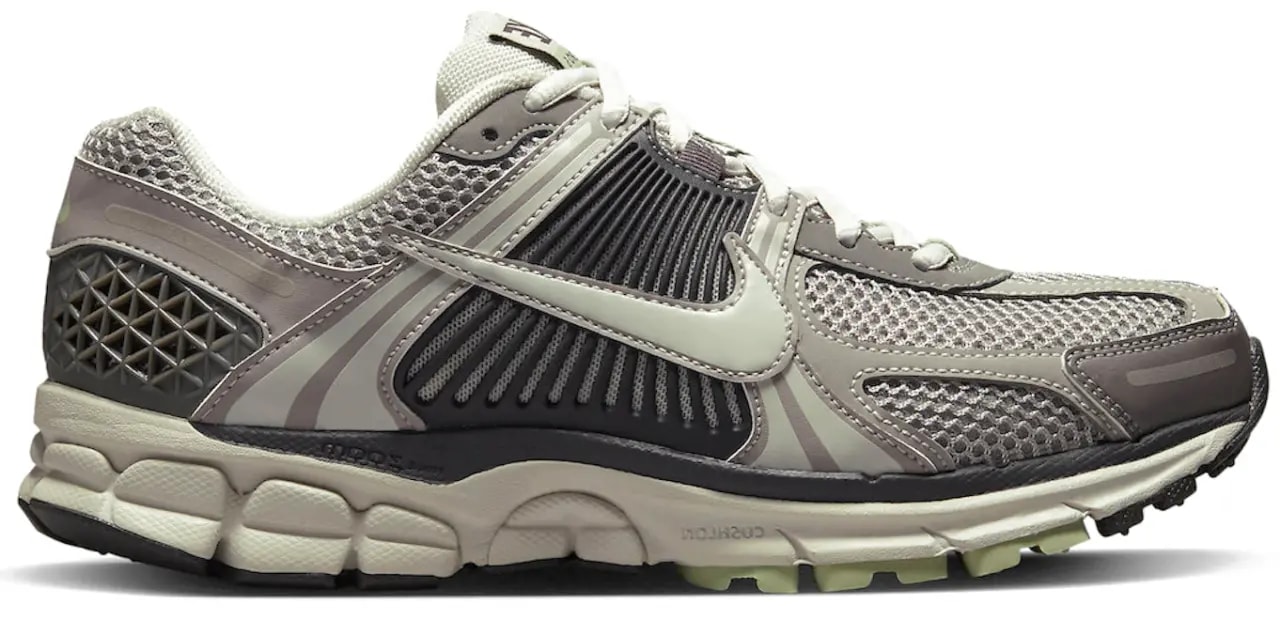 Giày Nike Zoom Vomero 5 'Cobblestone Flat Pewter' FB8825-001 — kich-thuoc: 37.5 Giày Nike Zoom Vomero 5 'Cobblestone Flat Pewter' FB8825-001 — kich-thuoc: 37.5