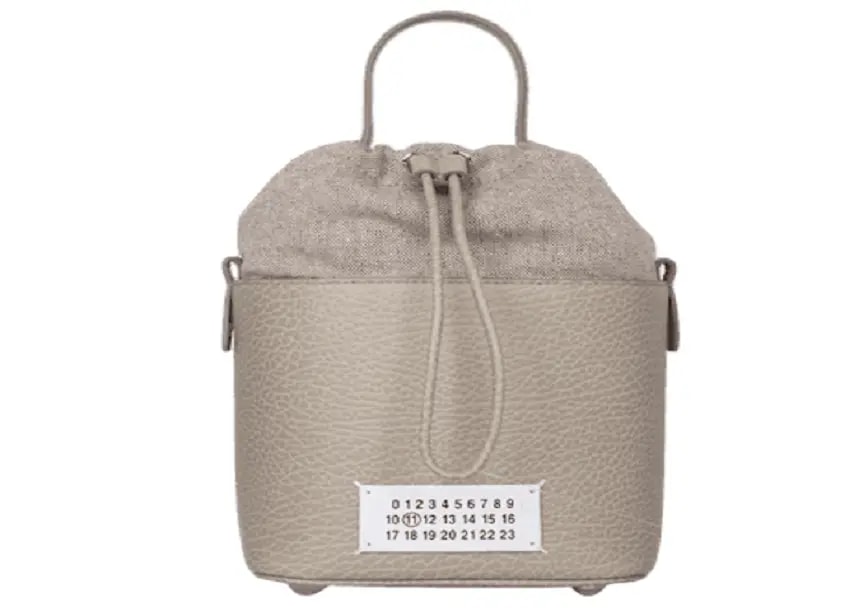 Túi Maison Margiela 5AC Bucket Bag 'Bleach' S61WG0035P4348T7002 — kich-thuoc: lien-he-order Túi Maison Margiela 5AC Bucket Bag 'Bleach' S61WG0035P4348T7002 — kich-thuoc: lien-he-order