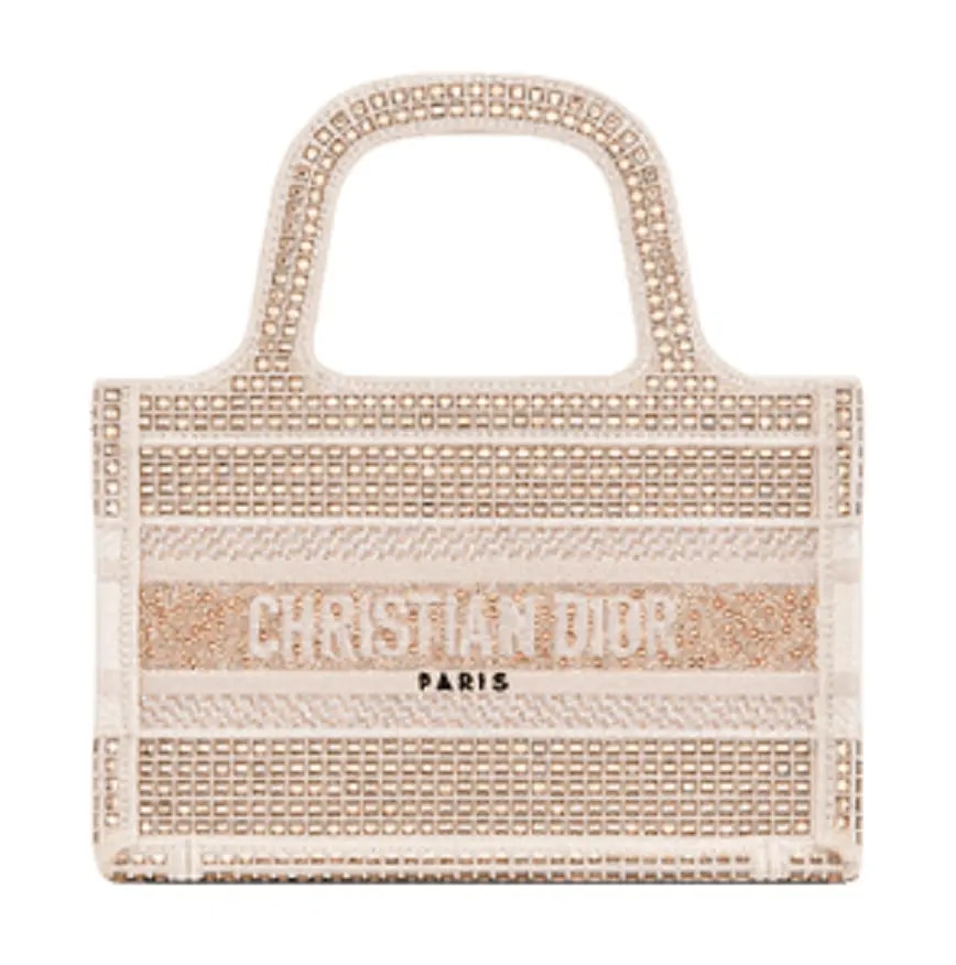 Túi Dior Book Tote Mini 'Embroidery White Multicolor' S5475ZMRI-M933 — kich-thuoc: 22-5-cm-x-15-cm-x-6-cm Túi Dior Book Tote Mini 'Embroidery White Multicolor' S5475ZMRI-M933 — kich-thuoc: 22-5-cm-x-15-cm-x-6-cm
