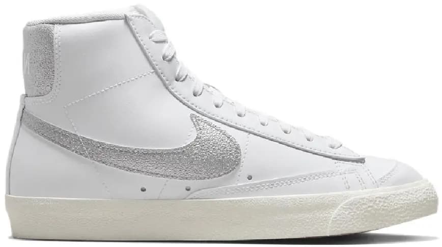 Giày Nike Blazer Mid 77 Vintage 'White Grey' DQ7574-100 Giày Nike Blazer Mid 77 Vintage 'White Grey' DQ7574-100