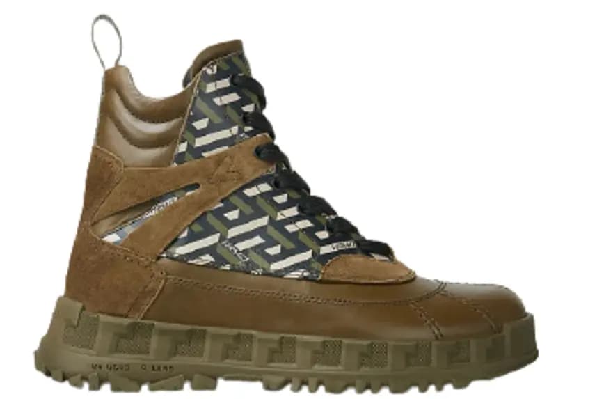 Giày Versace Greca Rhegis La Greca Print Boots Khaki 1001955-1A01745-5B230 Giày Versace Greca Rhegis La Greca Print Boots Khaki 1001955-1A01745-5B230