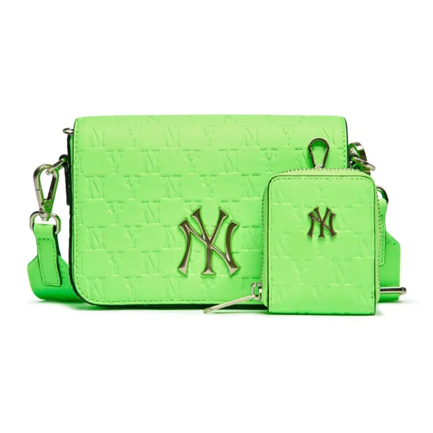 Túi MLB Mini Monogram Cross NY Yankees Green 3ACRS032N-50GNN Túi MLB Mini Monogram Cross NY Yankees Green 3ACRS032N-50GNN
