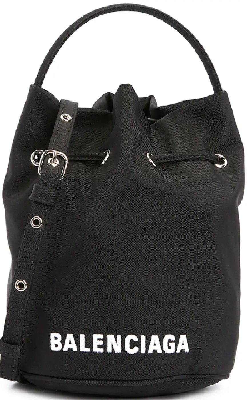 Túi Balenciaga Wheel Extra Small Drawstring Bucket Tote 'Black' 656682-H854N-1060 — kich-thuoc: 15-x-18-5-x-14-cm Túi Balenciaga Wheel Extra Small Drawstring Bucket Tote 'Black' 656682-H854N-1060 — kich-thuoc: 15-x-18-5-x-14-cm