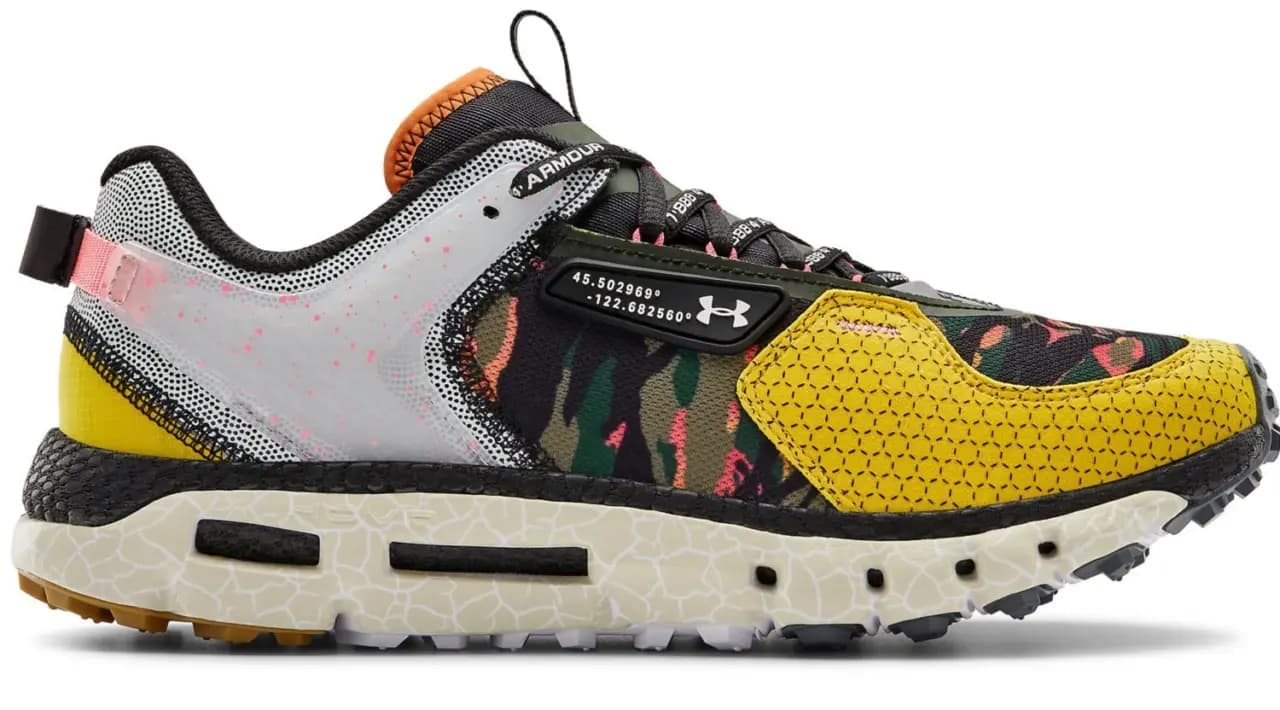 Giày Under Armour HOVR Summit CLLSN CRS PRT 'Black Yellow' 3022969-001 Giày Under Armour HOVR Summit CLLSN CRS PRT 'Black Yellow' 3022969-001