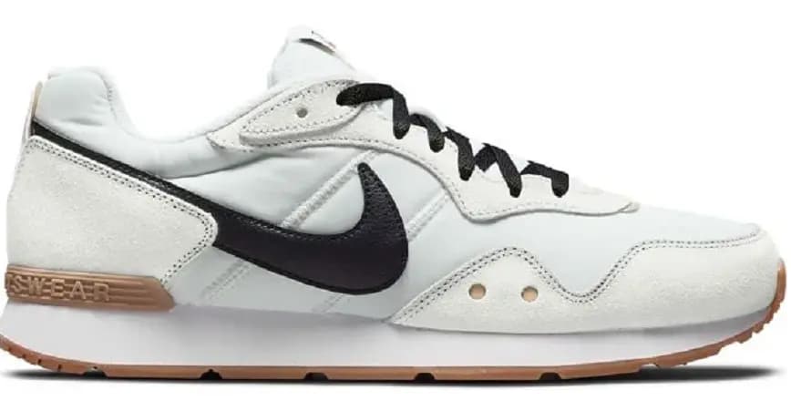 Giày Nike Venture Runner White Black DJ1998-100 Giày Nike Venture Runner White Black DJ1998-100