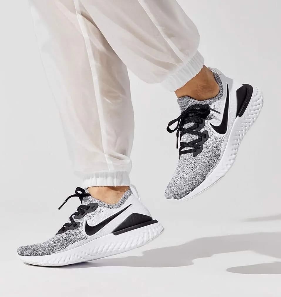 Nike Epic React Flyknit 2 và những điều bạn cần biết trước khi rước em nó về!!! Nike Epic React Flyknit 2 và những điều bạn cần biết trước khi rước em nó về!!!