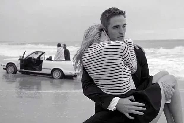 Robert Pattinson – Bá tước ma cà rồng Robert Pattinson – Bá tước ma cà rồng