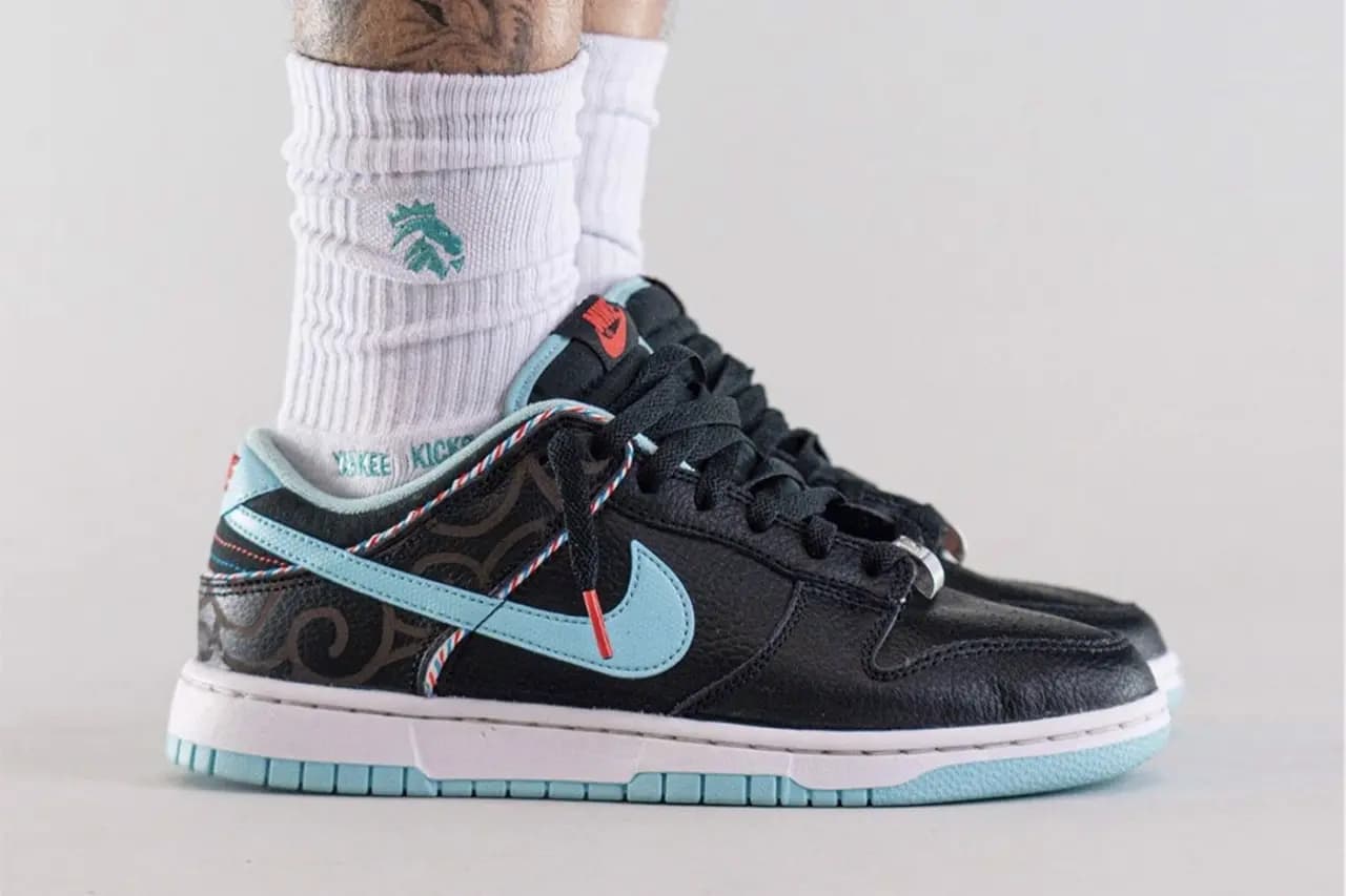 Những hình ảnh chính thức về phiên bản Nike Dunk Low "Barber Shop" Những hình ảnh chính thức về phiên bản Nike Dunk Low "Barber Shop"