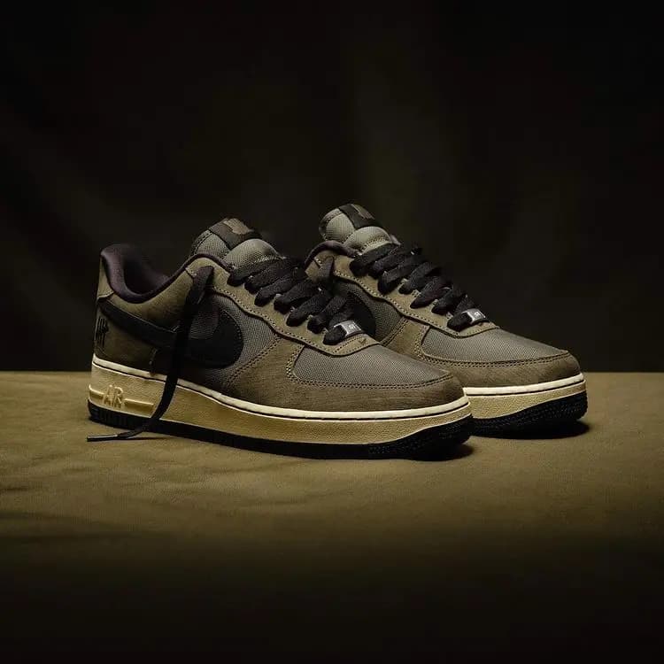Undefeated x Nike - một thiết kế một chặng đường trở lại vào 2021 Undefeated x Nike - một thiết kế một chặng đường trở lại vào 2021