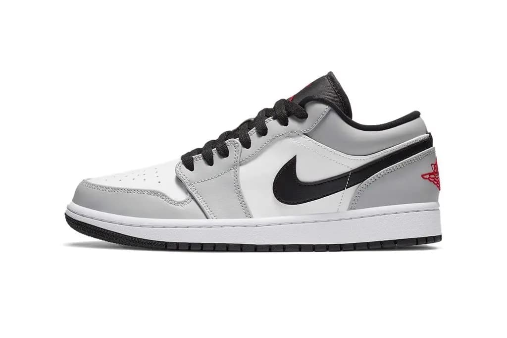 Phiên bản Air Jordan 1 Low "Light Smoke Grey" sẽ sớm được phát hành Phiên bản Air Jordan 1 Low "Light Smoke Grey" sẽ sớm được phát hành