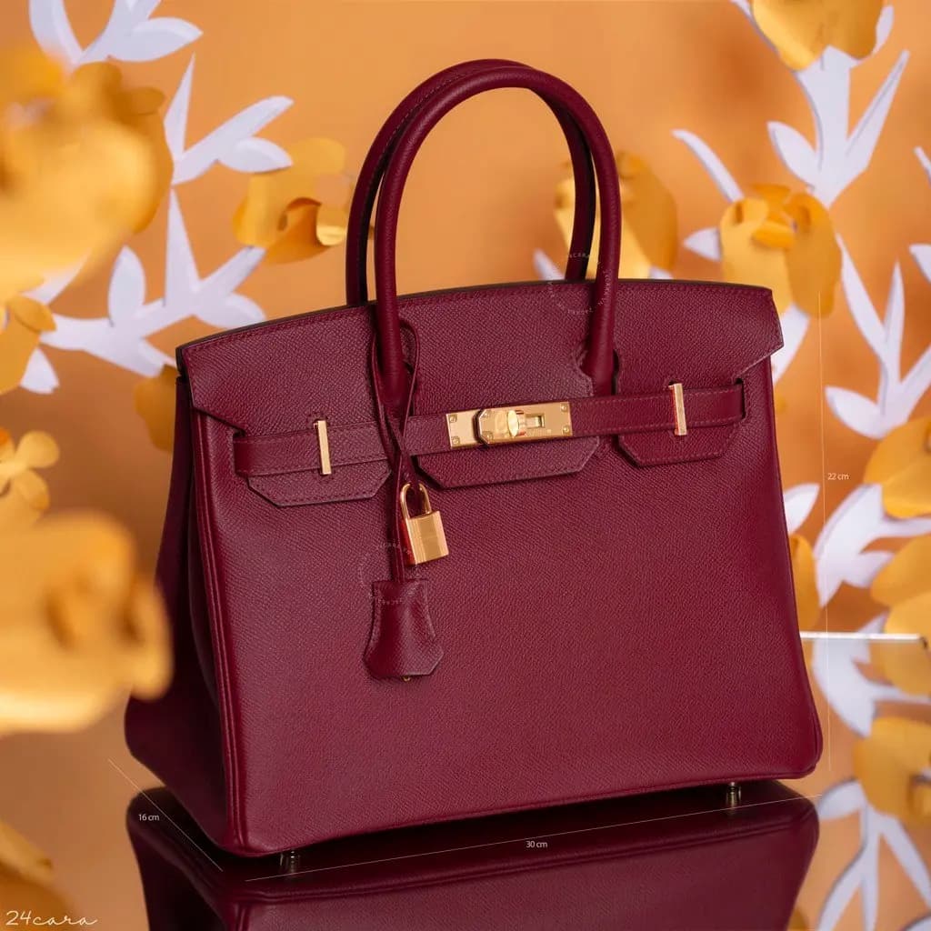 Lý do tại sao những chiếc túi Birkin lại là một khoản đầu tư siêu lợi nhuận Lý do tại sao những chiếc túi Birkin lại là một khoản đầu tư siêu lợi nhuận