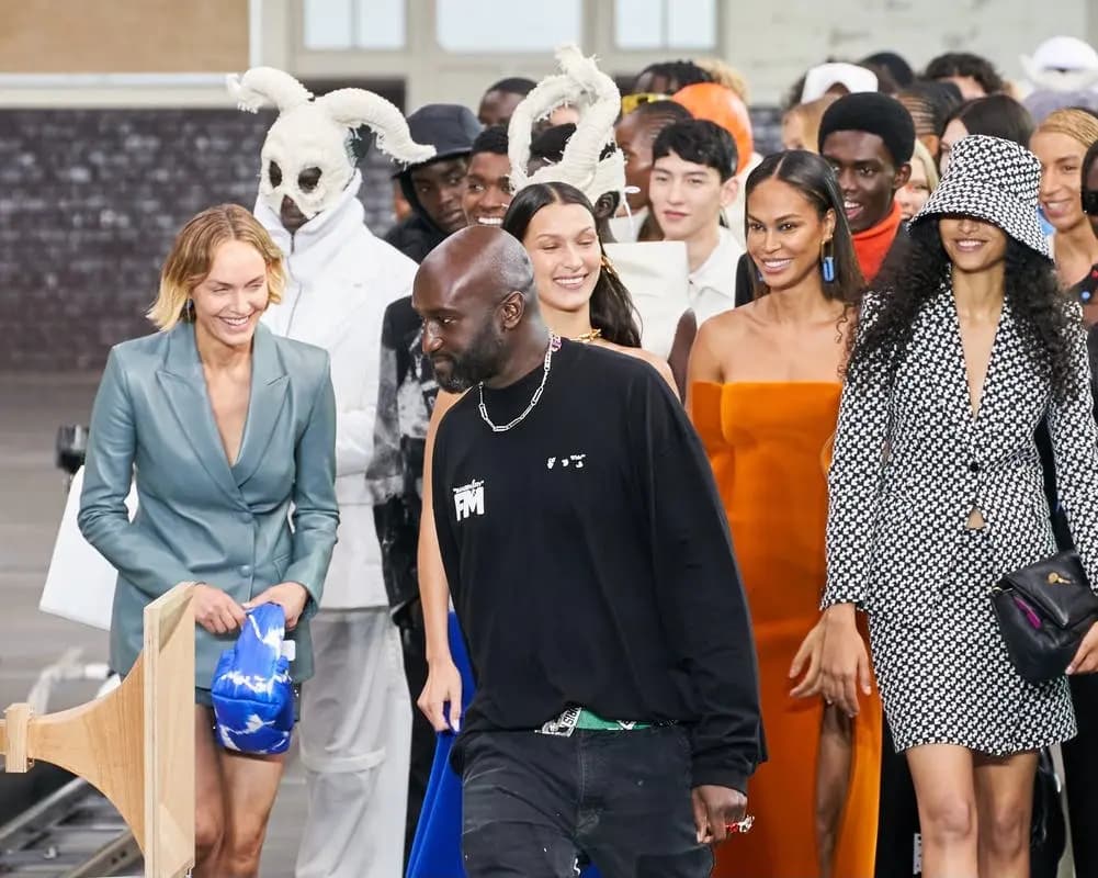 BTS xuất hiện cùng bộ sưu tập mới nhất của Louis Vuitton BTS xuất hiện cùng bộ sưu tập mới nhất của Louis Vuitton