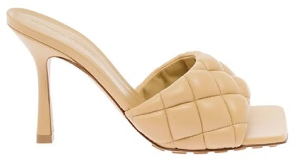 Giày Cao Gót Bottega Veneta Padded Mule 'Cane Sugar' 592015VBRR02624 Giày Cao Gót Bottega Veneta Padded Mule 'Cane Sugar' 592015VBRR02624