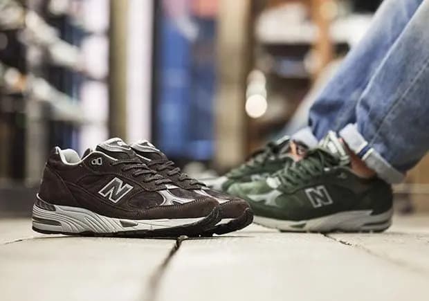 Hình ảnh chính thức về phiên bản New Balance 991 của Dover Street Market Hình ảnh chính thức về phiên bản New Balance 991 của Dover Street Market
