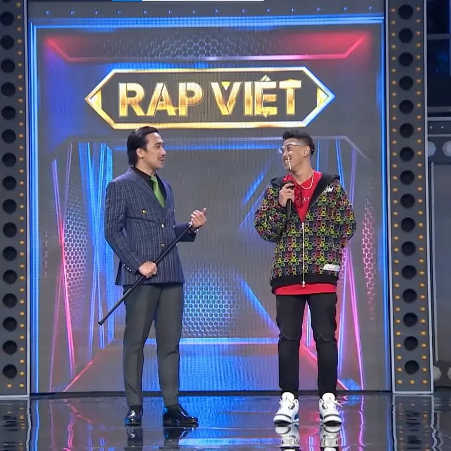 Rap Việt mùa 2 tập 2 với sự thống trị của những đôi giày Nike Rap Việt mùa 2 tập 2 với sự thống trị của những đôi giày Nike