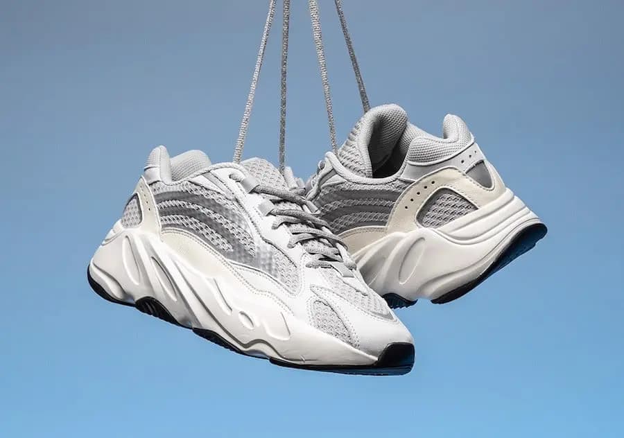 adidas Yeezy Boost 700 v2 “Static” sẽ trở lại vào ngày 5 tháng 3 tới adidas Yeezy Boost 700 v2 “Static” sẽ trở lại vào ngày 5 tháng 3 tới