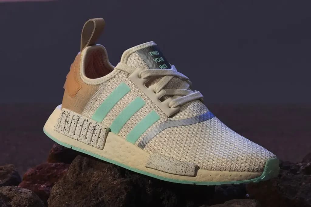 adidas sẽ ra mắt BST 9 đôi sneaker tri ân ‘The Mandalorian' adidas sẽ ra mắt BST 9 đôi sneaker tri ân ‘The Mandalorian'