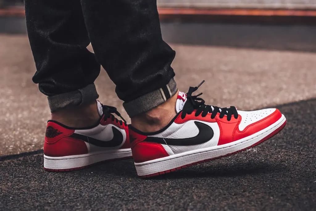 Thời kì hoàng kim của Jordan 1 Low khi người người nhà nhà đều mang trên chân một đôi "nai kì low" 🔥🔥🔥 Thời kì hoàng kim của Jordan 1 Low khi người người nhà nhà đều mang trên chân một đôi "nai kì low" 🔥🔥🔥