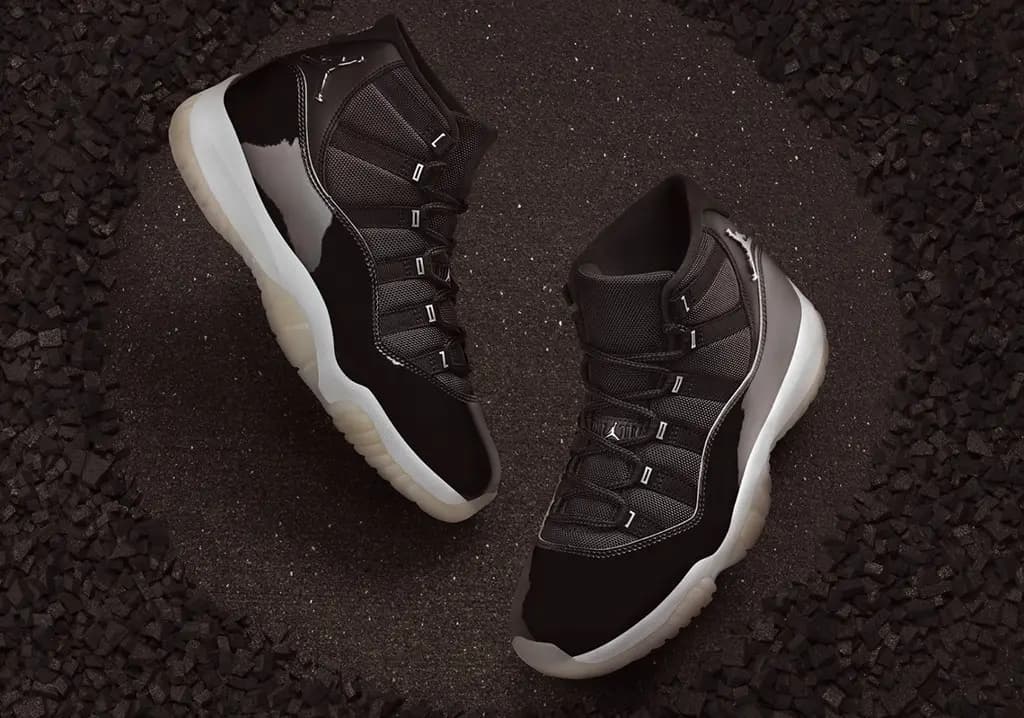 Jordan kỷ niệm 25 năm của Air Jordan 11 với phối màu “Jubilee” lấy cảm hứng từ những bản phác thảo đầu tiên Jordan kỷ niệm 25 năm của Air Jordan 11 với phối màu “Jubilee” lấy cảm hứng từ những bản phác thảo đầu tiên