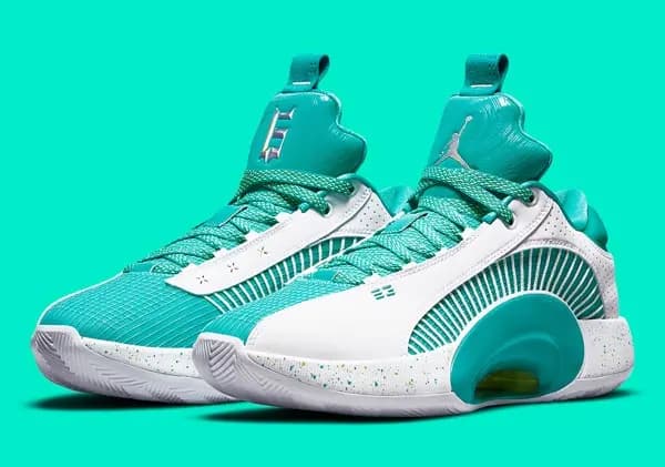Air Jordan 35 Low “Guo Ailun” PE lộ hình ảnh mới nhất trong lớp áo ngọc bích Air Jordan 35 Low “Guo Ailun” PE lộ hình ảnh mới nhất trong lớp áo ngọc bích