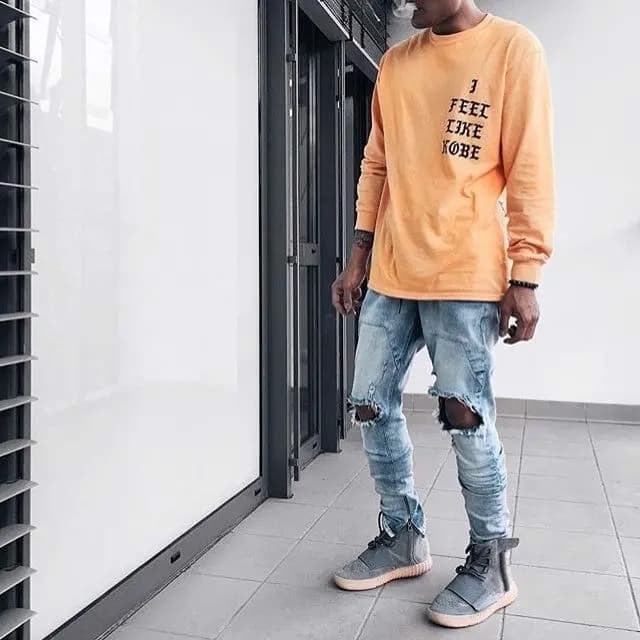Tất tần tật về Adidas Yeezy Boost 750 Tất tần tật về Adidas Yeezy Boost 750