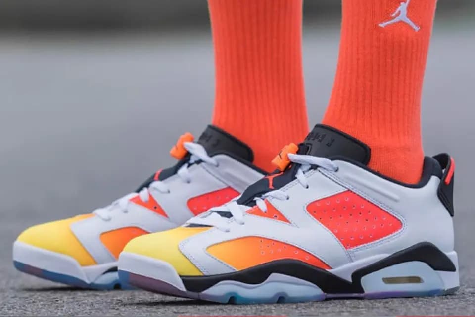 Những hình ảnh đầu tiên về Air Jordan 6 Low "Dongdan" Những hình ảnh đầu tiên về Air Jordan 6 Low "Dongdan"
