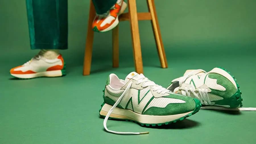 Review giày: New Balance 327 x Casablanca: Người đi đầu của xu thế Review giày: New Balance 327 x Casablanca: Người đi đầu của xu thế