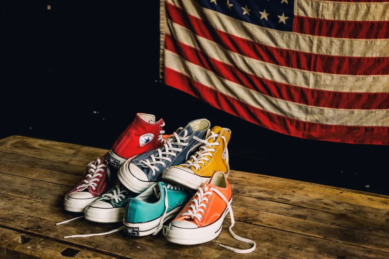 Phiên bản COMME des GARÇONS PLAY x Converse sẽ sớm được tái phát hành Phiên bản COMME des GARÇONS PLAY x Converse sẽ sớm được tái phát hành