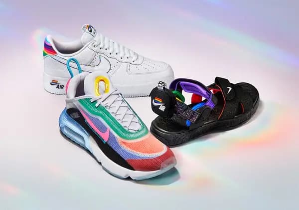 Nike Air Force 1 "Be True" - 7 sắc cầu vồng đặc biệt dành riêng cho cộng đồng LGBT đã lên kệ tại Authentic Shoes Nike Air Force 1 "Be True" - 7 sắc cầu vồng đặc biệt dành riêng cho cộng đồng LGBT đã lên kệ tại Authentic Shoes