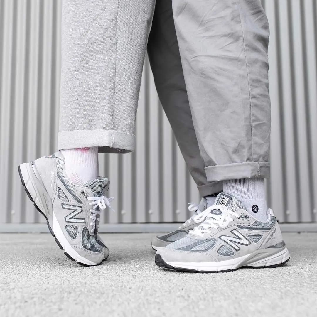 Lịch sử về 990 - Đôi giày định nghĩa New Balance Lịch sử về 990 - Đôi giày định nghĩa New Balance