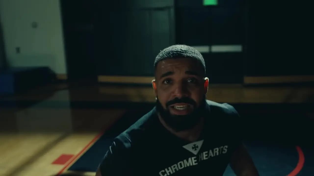 Lịch sử về mối quan hệ của Drake với Chrome Hearts Lịch sử về mối quan hệ của Drake với Chrome Hearts