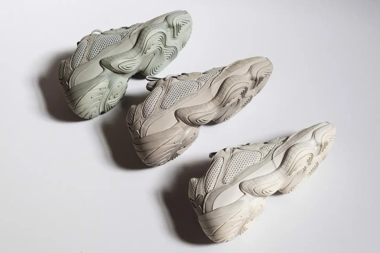 Những hình ảnh chính thức của đôi adidas YEEZY 500 "Clay Brown" Những hình ảnh chính thức của đôi adidas YEEZY 500 "Clay Brown"