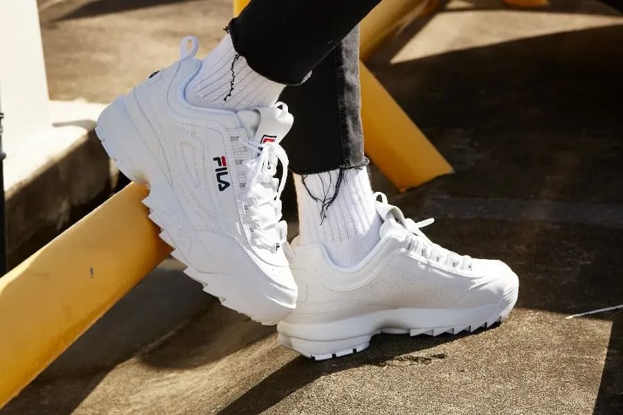 Hướng dẫn cách chọn size giày Fila Disruptor chuẩn nhất cho bạn Hướng dẫn cách chọn size giày Fila Disruptor chuẩn nhất cho bạn