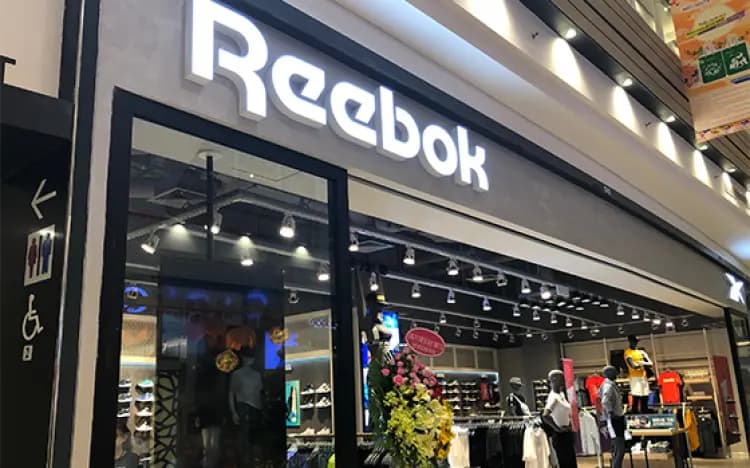 Juun.J x Reebok Instapump Fury tỏa sáng sự lựa chọn bóng bảy và sang trọng Juun.J x Reebok Instapump Fury tỏa sáng sự lựa chọn bóng bảy và sang trọng