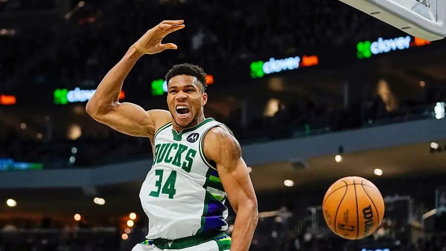 Hình ảnh chính thức của phiên bản Nike Zoom Freak 3 "AntetokounBros" Hình ảnh chính thức của phiên bản Nike Zoom Freak 3 "AntetokounBros"