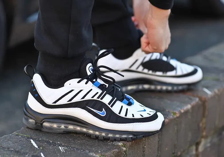Air Max 98 - Cú vồ ếch bất ngờ của Nike! Air Max 98 - Cú vồ ếch bất ngờ của Nike!