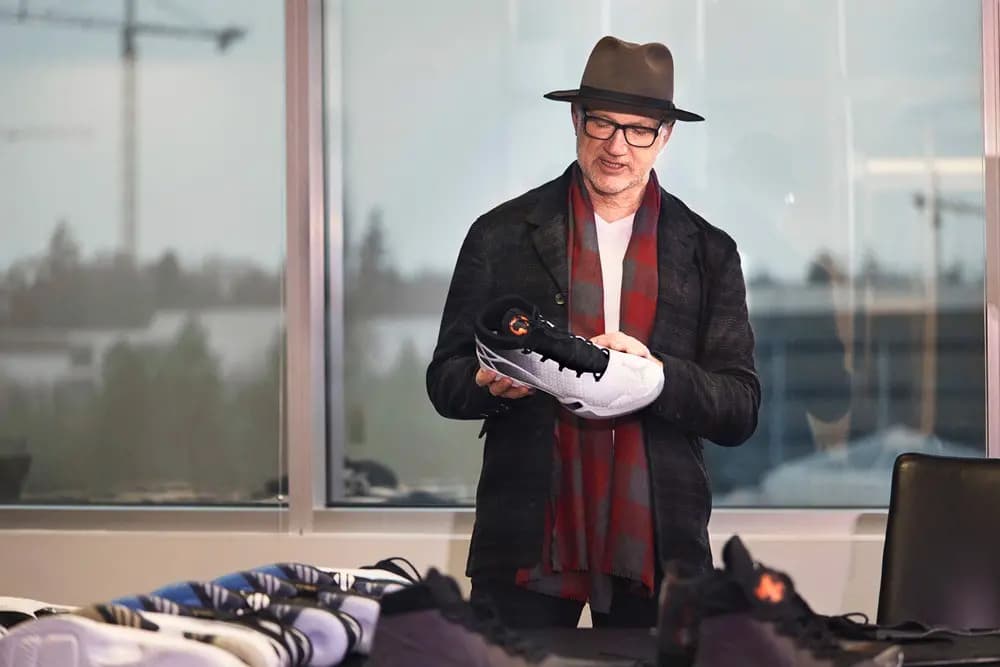 Top những thiết Sneaker tuyệt vời nhất của Tinker Hatfield gắn với Nike Top những thiết Sneaker tuyệt vời nhất của Tinker Hatfield gắn với Nike
