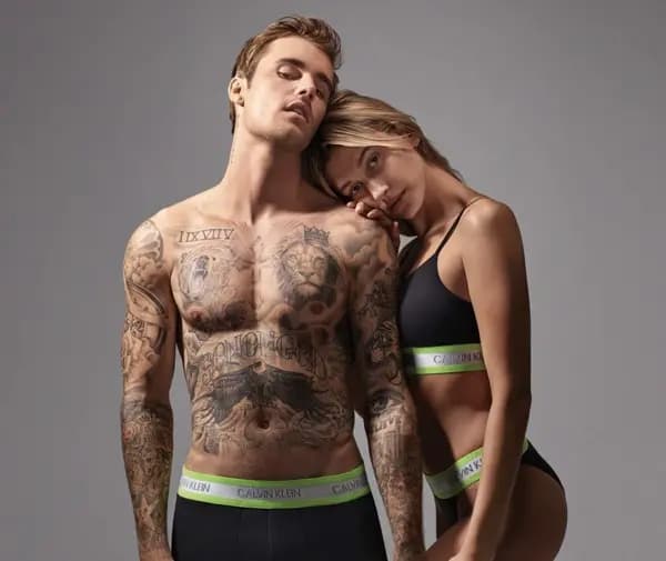 Hailey tiết lộ mẹo dưỡng da ở nhà với Justin Bieber Hailey tiết lộ mẹo dưỡng da ở nhà với Justin Bieber