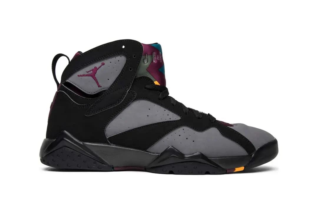 Top những phiên bản Air Jordan có phối màu “Bordeaux” đẹp nhất Top những phiên bản Air Jordan có phối màu “Bordeaux” đẹp nhất