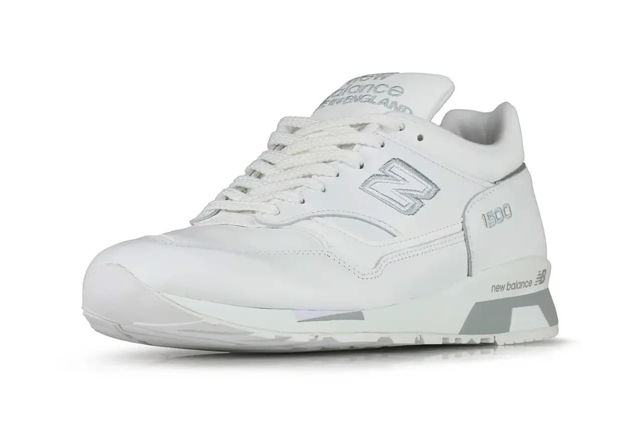 New Balance Made in UK sắp ra mắt với màu trắng bạc tinh tế New Balance Made in UK sắp ra mắt với màu trắng bạc tinh tế