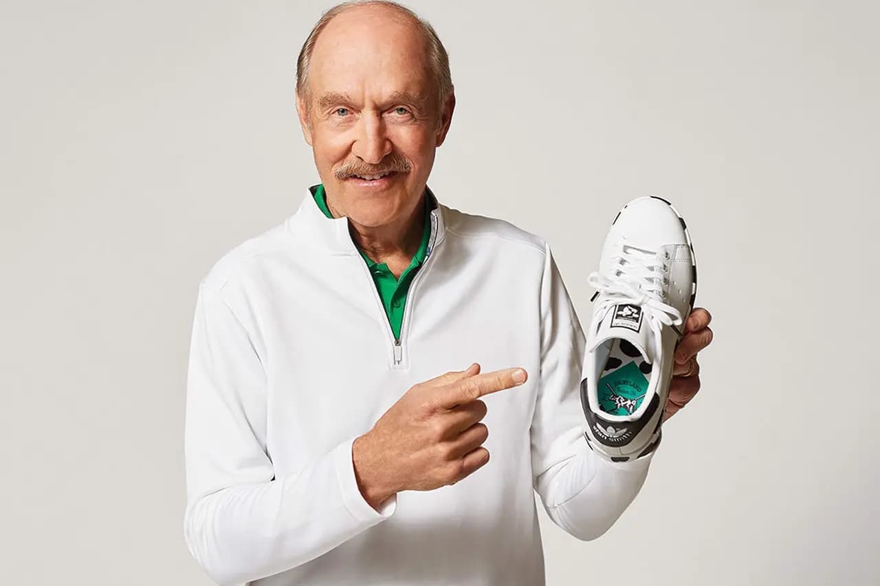 Đôi giày đánh gôn Stan Smith của Adidas được lấy cảm hứng từ "America’s Dairyland" Đôi giày đánh gôn Stan Smith của Adidas được lấy cảm hứng từ "America’s Dairyland"