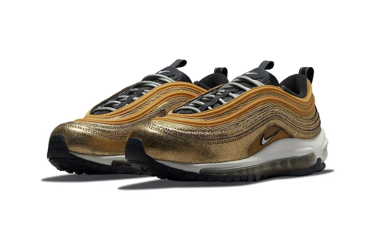 Nike áp dụng thiết kế mới trên đôi Weathers Air Max 97 "Cracked Gold" Nike áp dụng thiết kế mới trên đôi Weathers Air Max 97 "Cracked Gold"