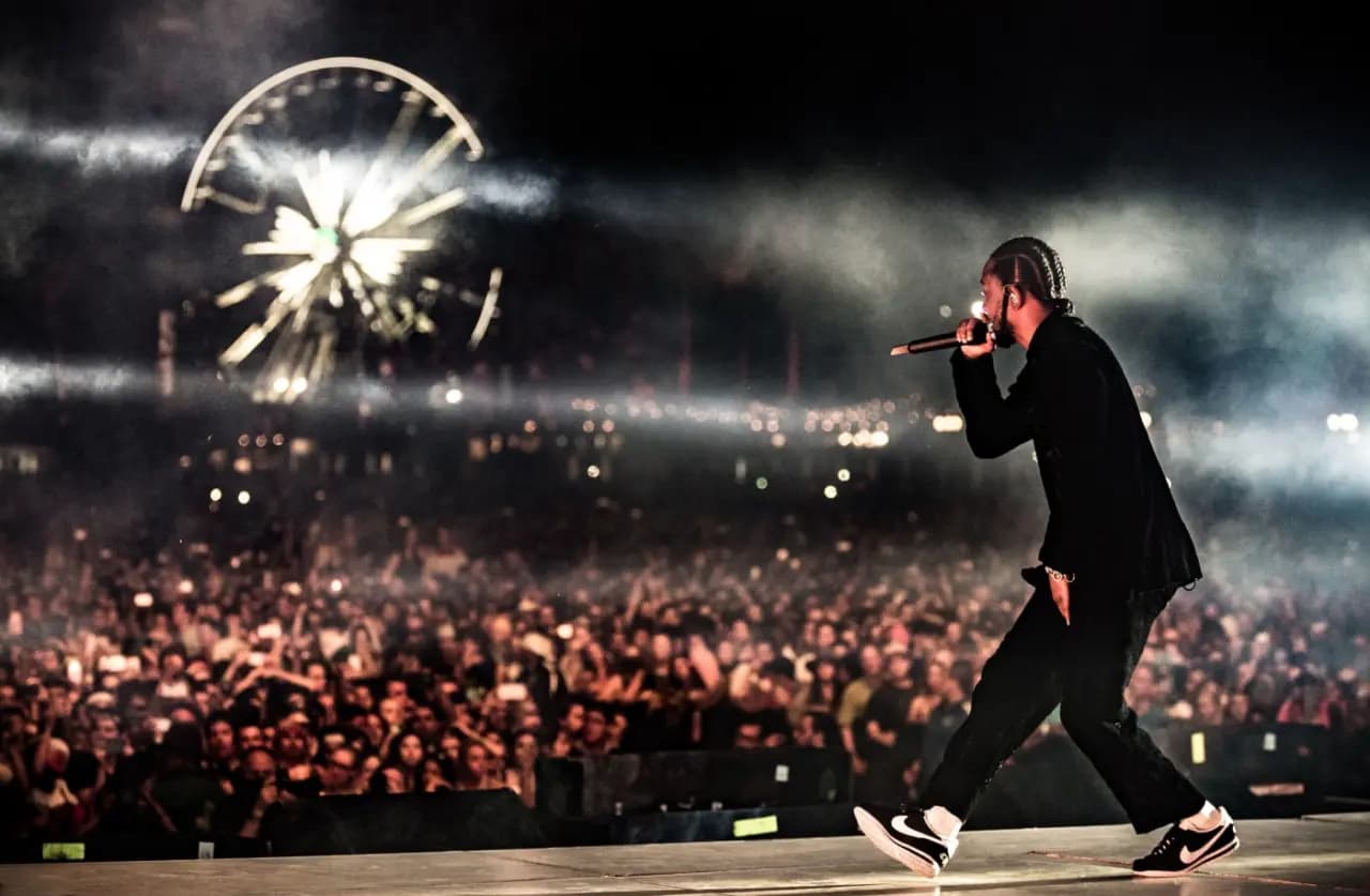 Kendrick Lamar và Nike Cortez: Chỉ đơn giản là sinh ra để dành cho nhau Kendrick Lamar và Nike Cortez: Chỉ đơn giản là sinh ra để dành cho nhau