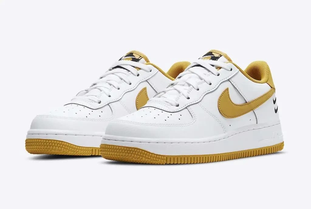 Nike Air Force 1 - Gấp đôi Swoosh, gấp đôi niềm vui Nike Air Force 1 - Gấp đôi Swoosh, gấp đôi niềm vui